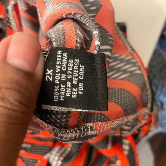 New Look Sleeveless Red Multicolor Chevron Zippered Pockets Plus Size 2X Event - Picture 10 of 10